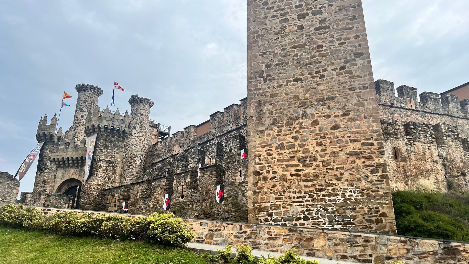 Замок тамплієрів у Понферраді