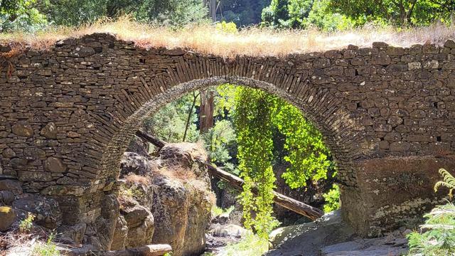 Міст Понте-ду-Рома