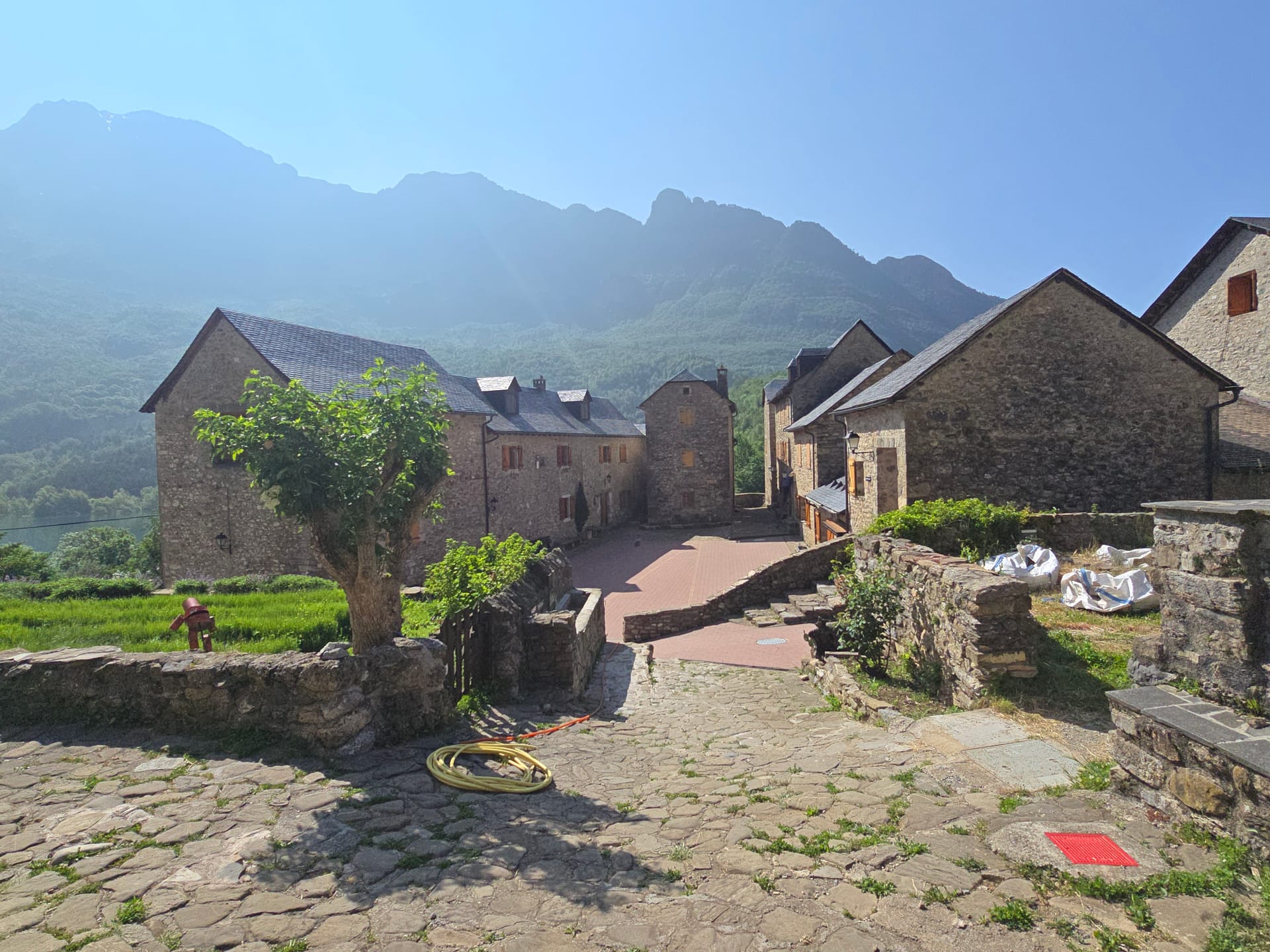 Селище Бубаль