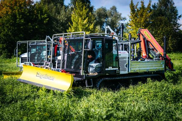 Nododam AS Sadales tīkls trīs jaunus Prinoth Panther T6 kāpurķēžu traktorus