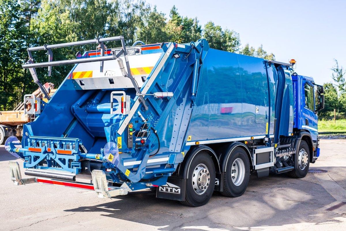 Atkritumu transportēšanas iekārtas