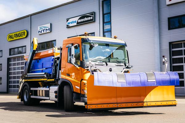 Nesen kā Kuldīgas komunālie pakalpojumi SIA piegādājām mūsu aprīkotu automašīnu