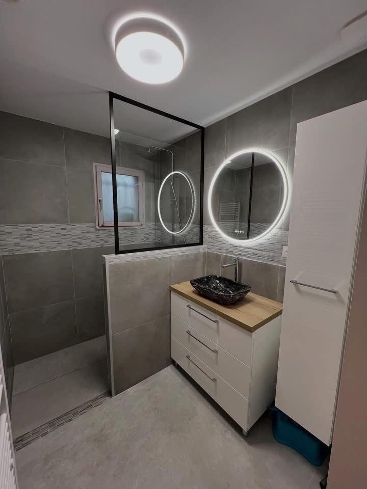 Salle de bain clé en main