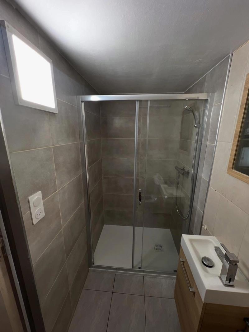 Salle de bain clé en main