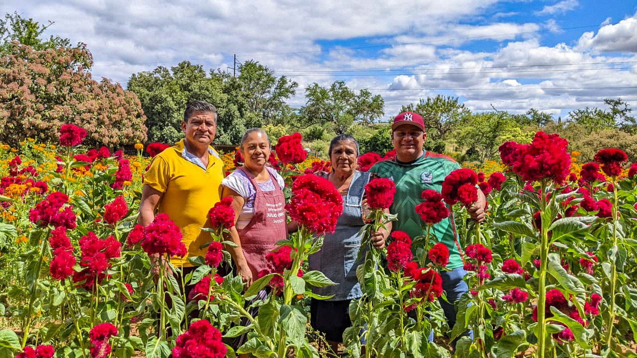 Familia originaria de Yatareni.  A family originally from Yatareni.