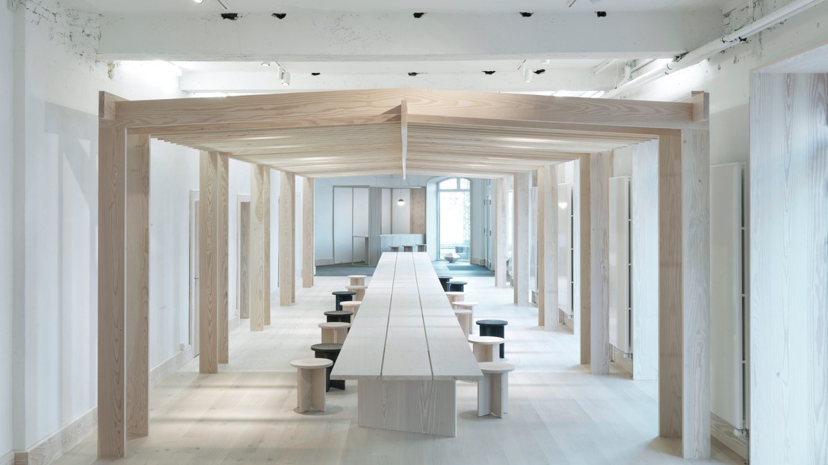 An Embracing Spatial Experience image 1