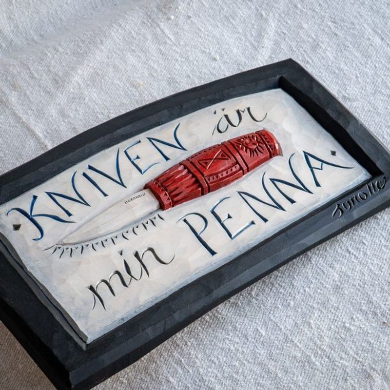 Kniven är min penna / The knife is my pen