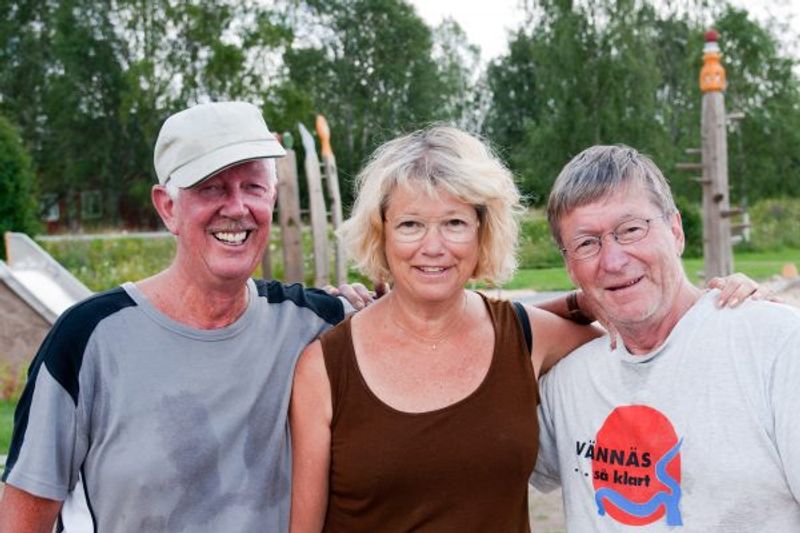 Eldsjälarna Bengt Wållberg , Marianne Åsell och Karl-Axel Åsell.