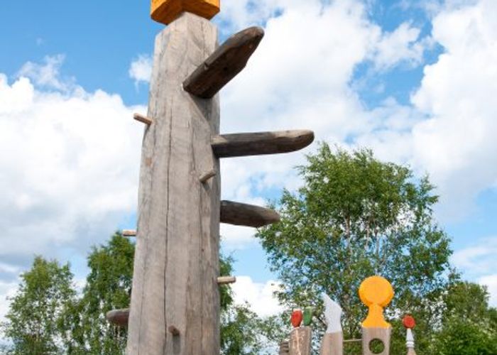 Lekplats Slöjdarnas Hus.