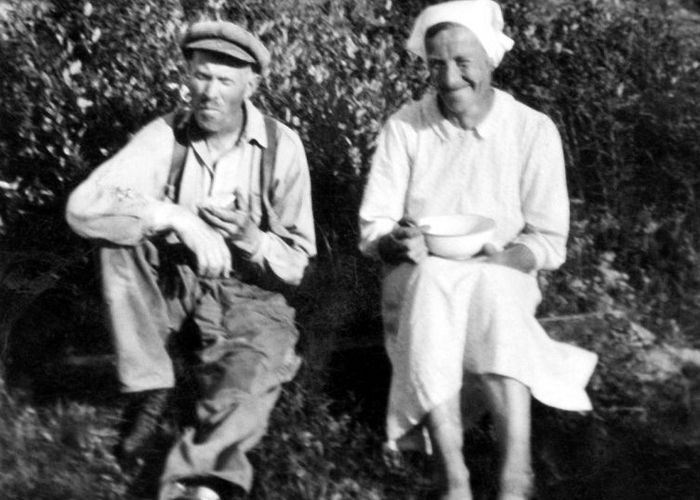 Farfar Arvid och Farmor Selma Sundqvist