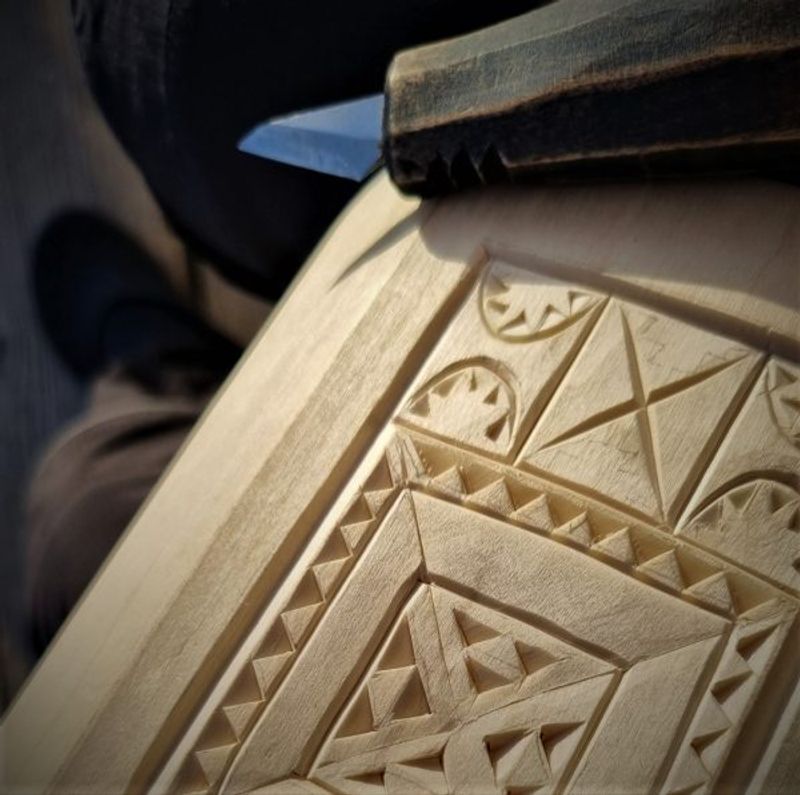 Arbete med en fyrkantig krympburk