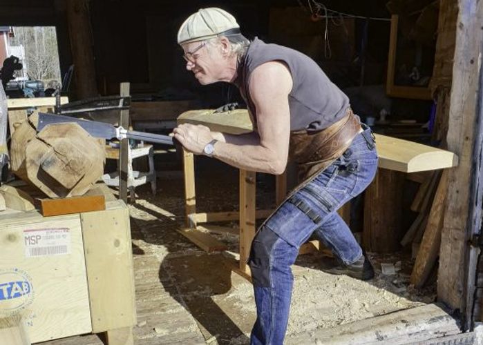 Slöjdporten ”Berättaren” i Sunne