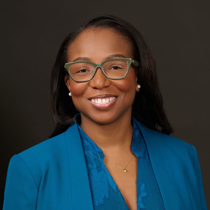 Lindsay Priam Kizekai