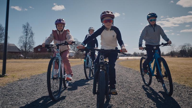 GEKKO JUNIOR & BARNESYKLER