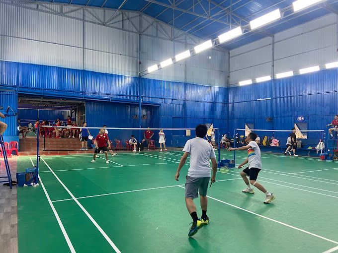 Sân Cầu Lông Phú Gia - Hạ Long ( badminton)