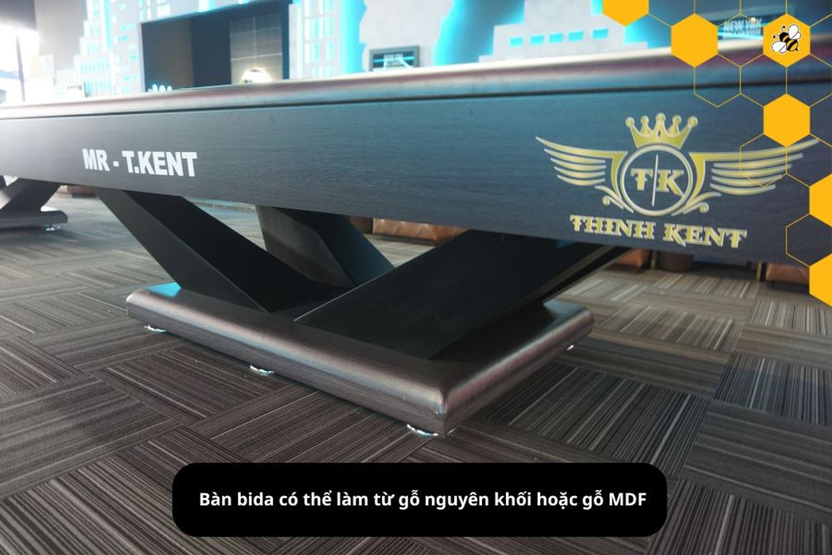 Bàn bida có thể làm từ gỗ nguyên khối hoặc gỗ MDF