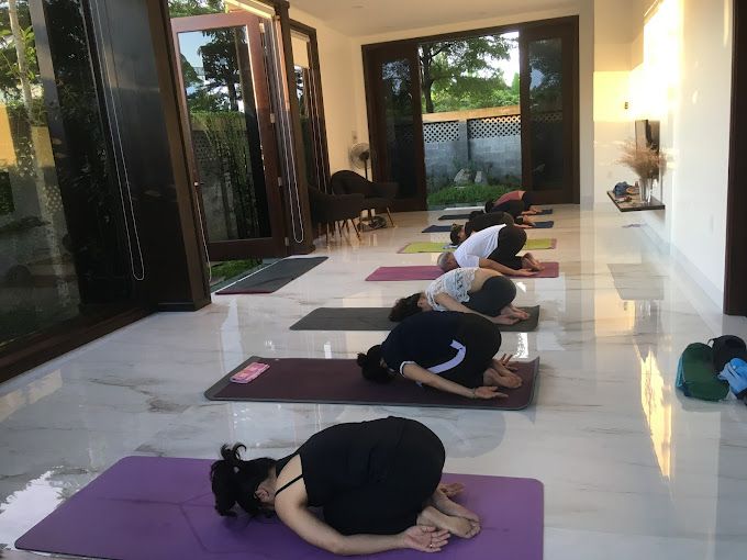 Tịnh Tịnh Yoga