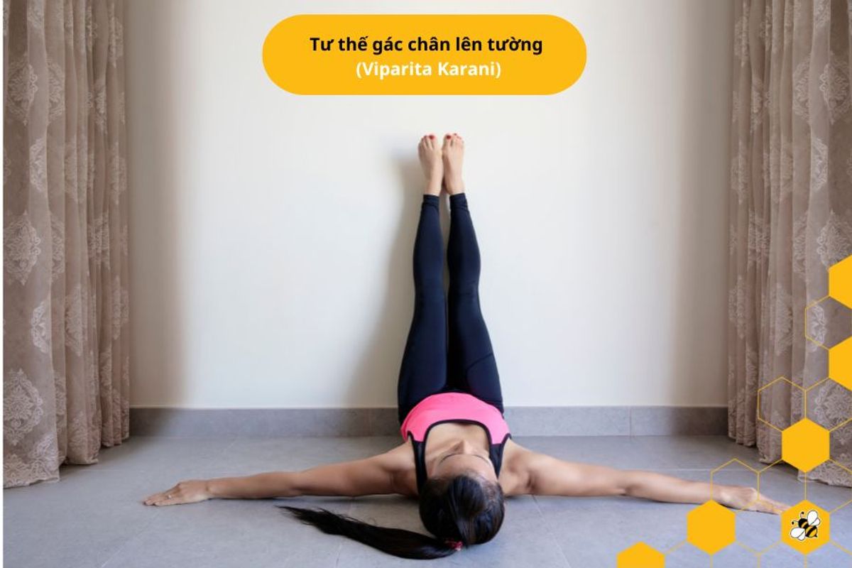 Tư thế gác chân lên tường (Viparita Karani)