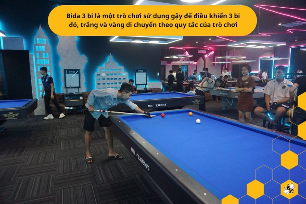 Bida 3 bi là một trò chơi sử dụng gậy để điều khiển 3 bi đỏ, trắng và vàng di chuyển theo quy tắc của trò chơi