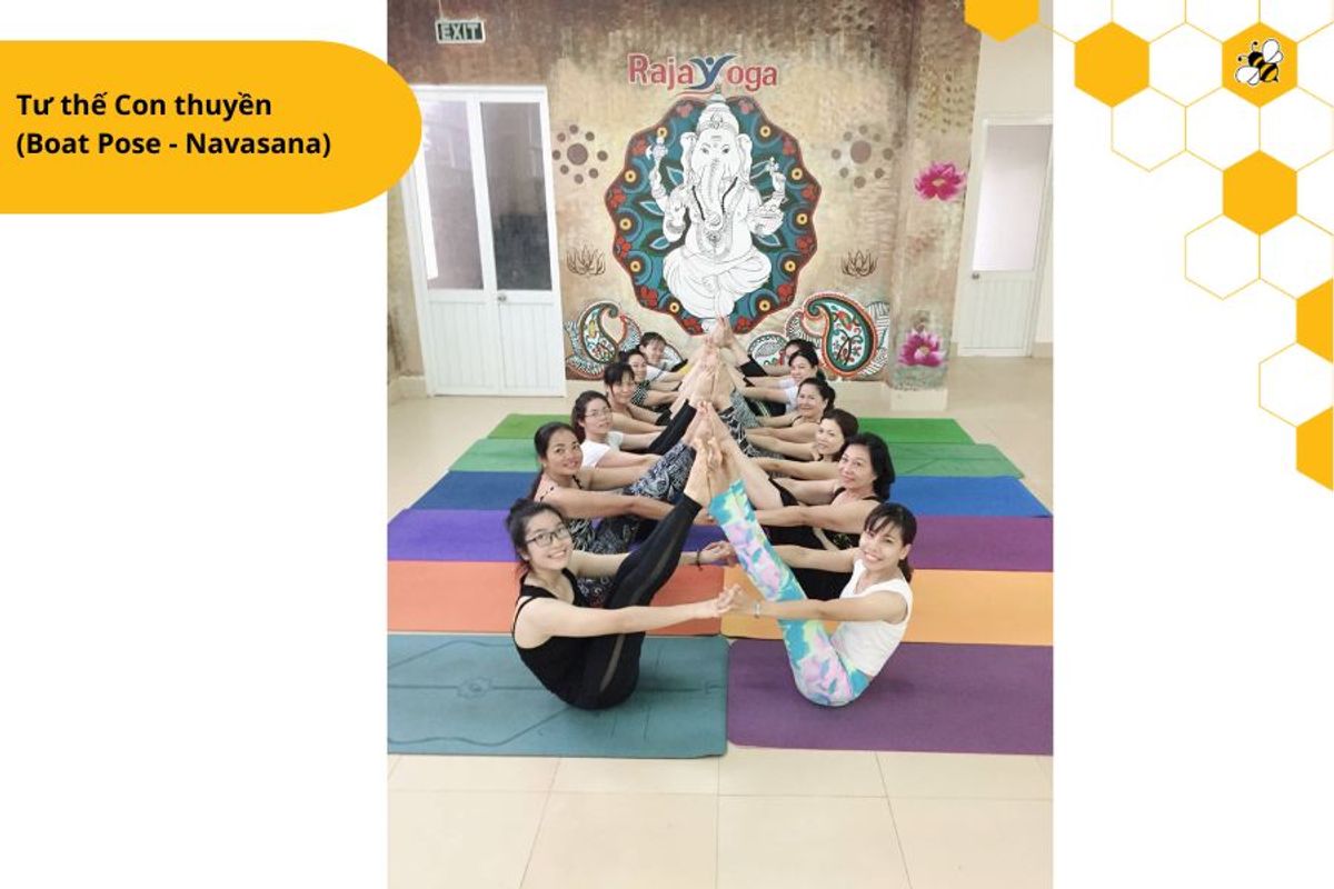 Tư thế Con thuyền (Boat Pose - Navasana)