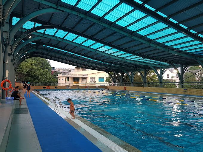 Thành Công Swimming Pool