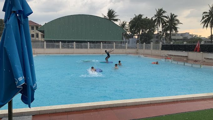 Swimming pool 30-4