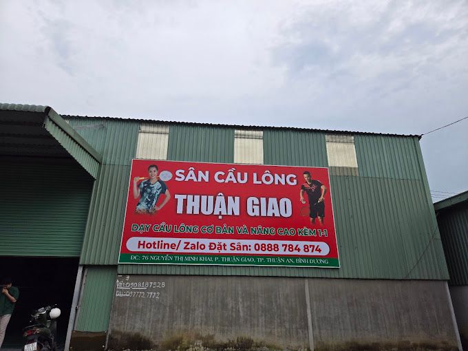 Sân Cầu Lông Thuận Giao