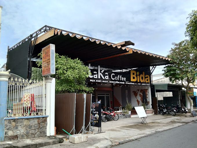 TAKA COFFEE BIDA LẠC HỒNG