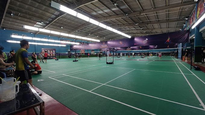 Hưng Phú Badminton Hall