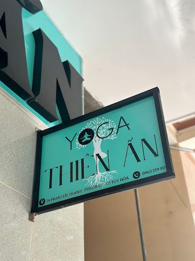 Yoga Thiên Ấn