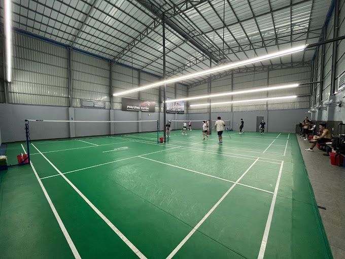 PHƯƠNG TUYỀN Badminton Hall