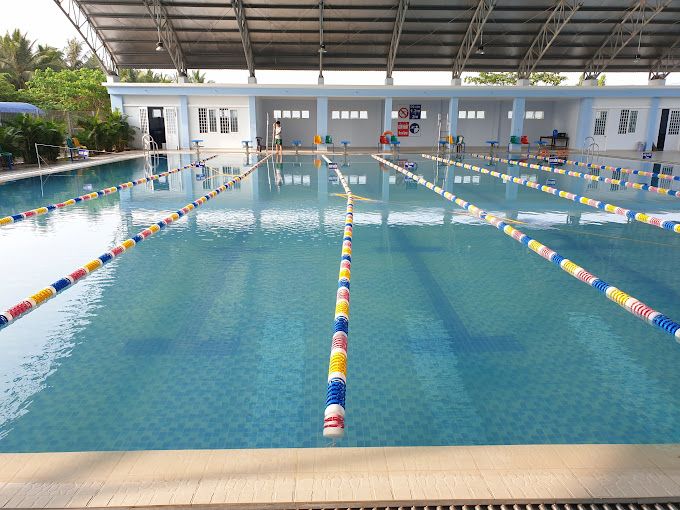 Ho boi Huyen Chau Thanh (Swiming pool)