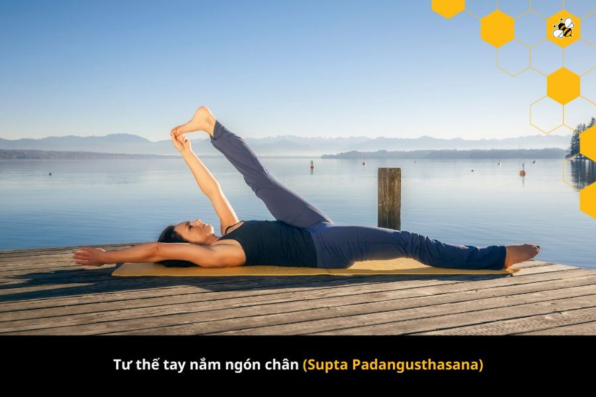 Tư thế tay nắm ngón chân (Supta Padangusthasana)