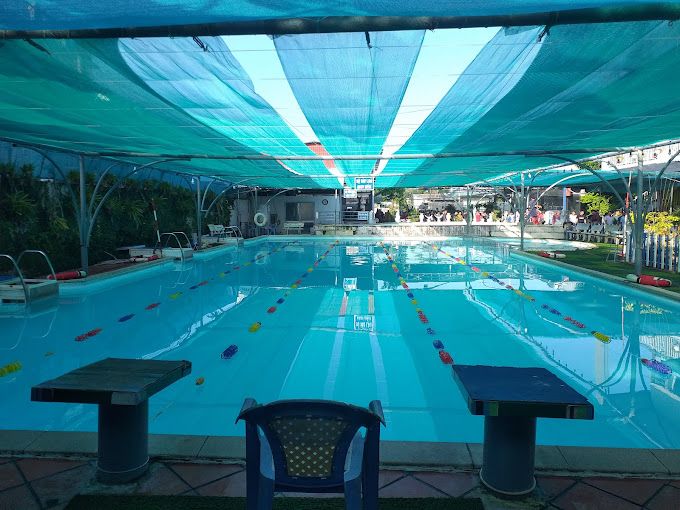 Hung Quan Swimming Pool