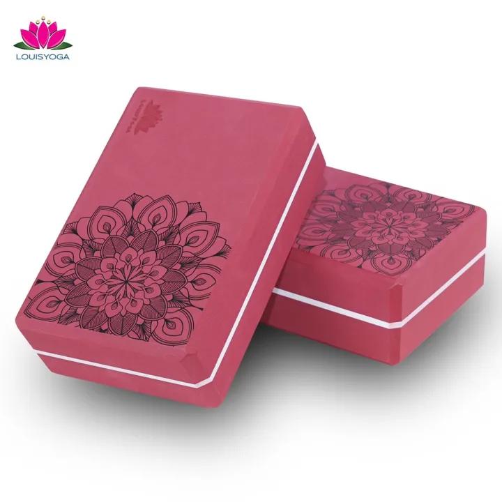 Gạch tập Yoga Louis cao cấp in nổi hoa mandala trọng lượng 320g (giá bán 1 viên)