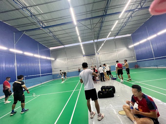 SÂN CẦU LÔNG MINH ĐỨC BADMINTON