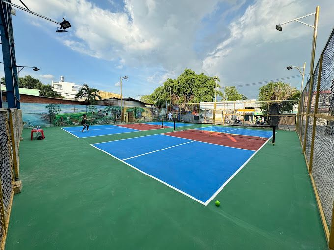 Sân Cầu Lông - Pickleball SINH TỐ