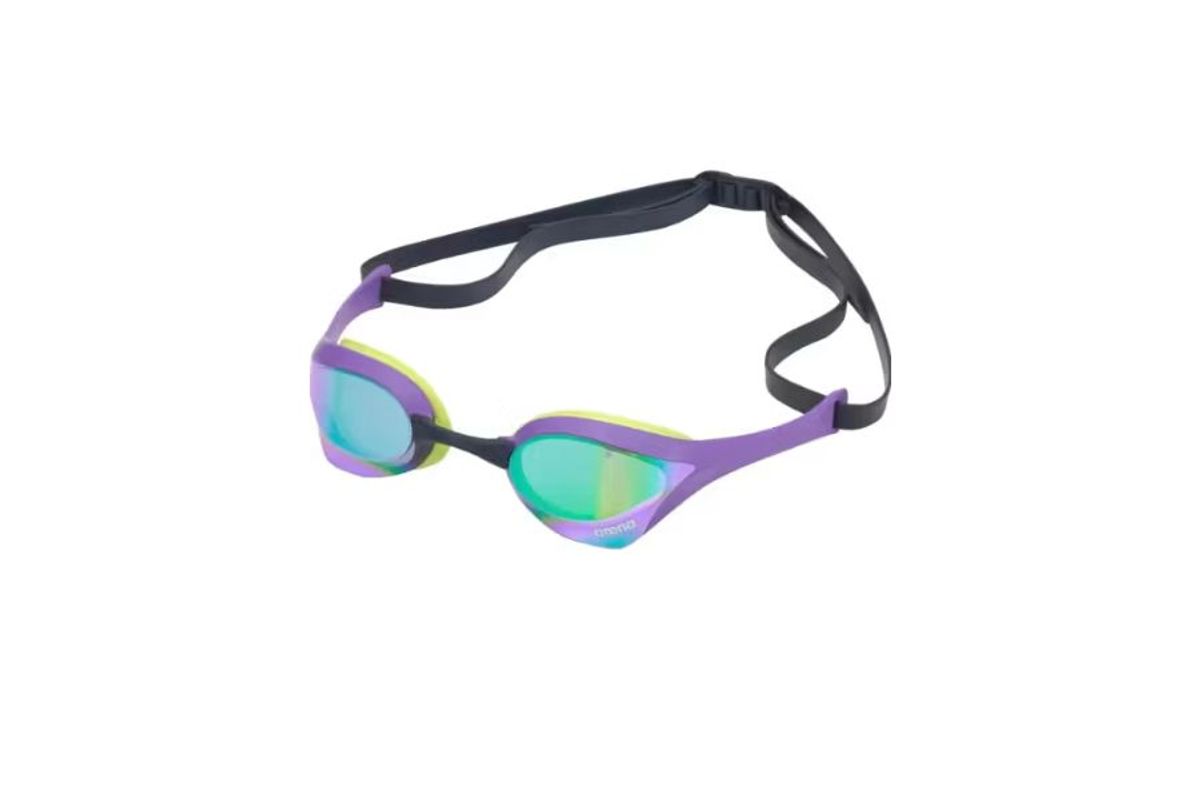 Tại sao nên chọn kính bơi cao cấp?