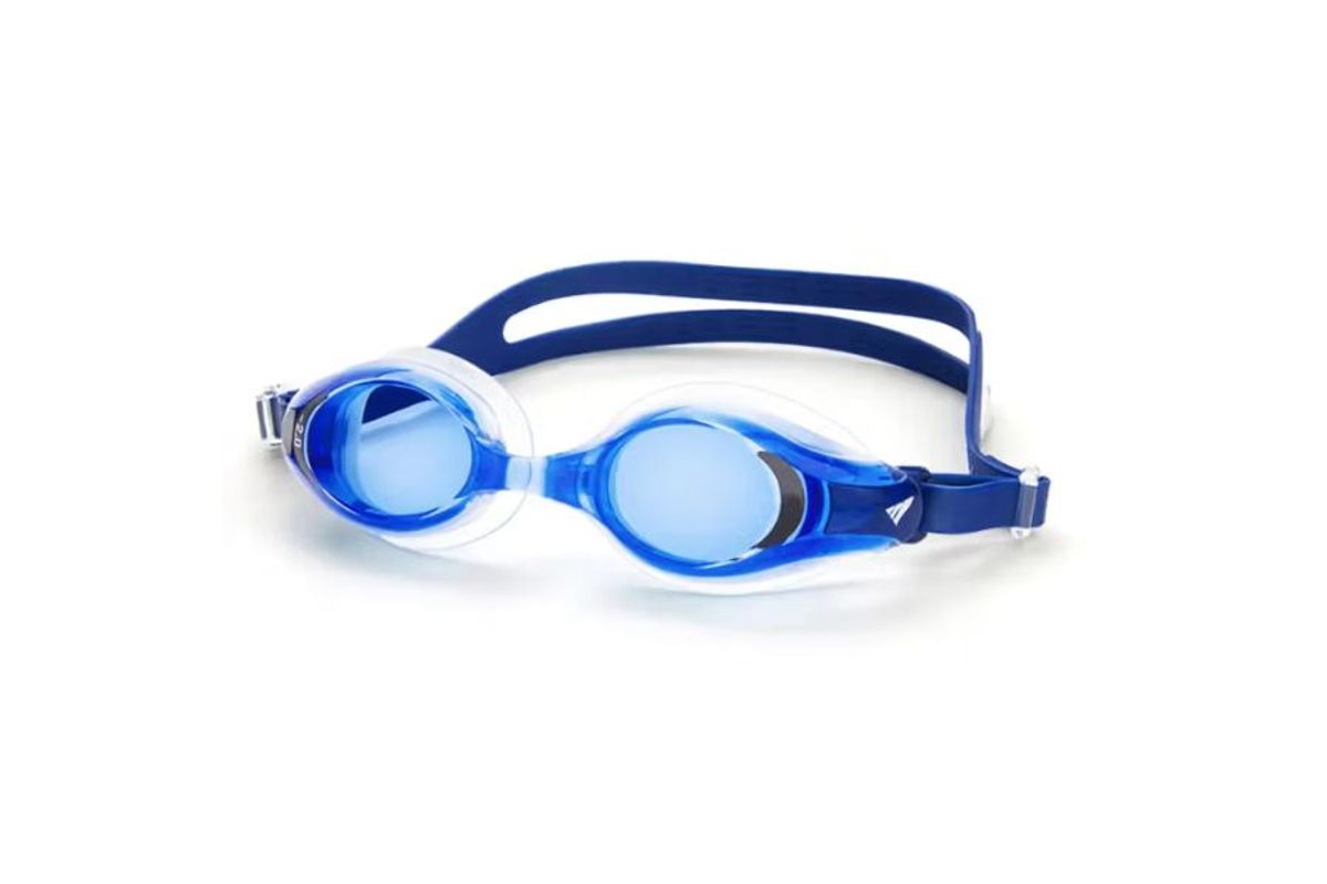 Vì Sao Nên Chọn Kính Bơi Cận?