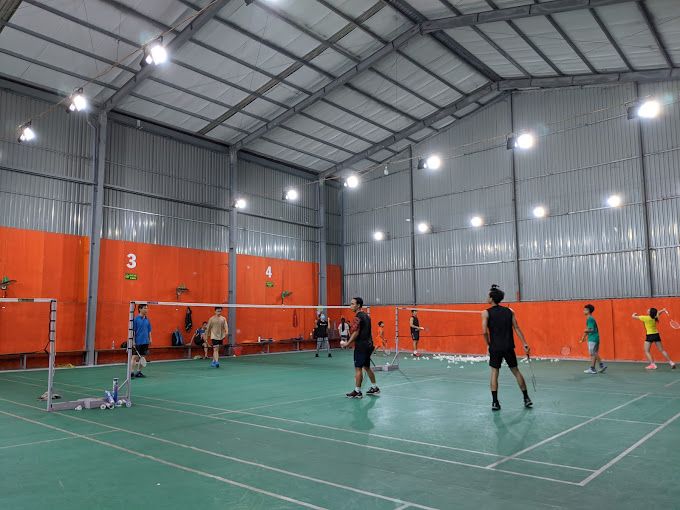 Binh Trung Badminton Court, District 2