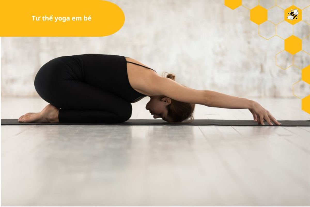 Tư thế yoga em bé