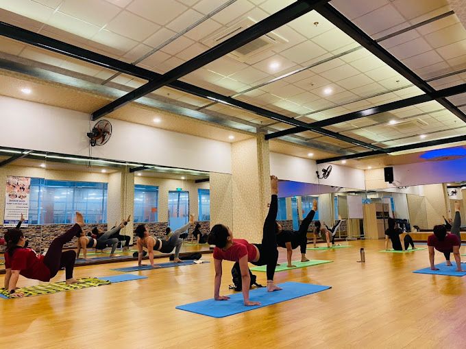 Exciter Sports Quận 10 Fitness & Yoga