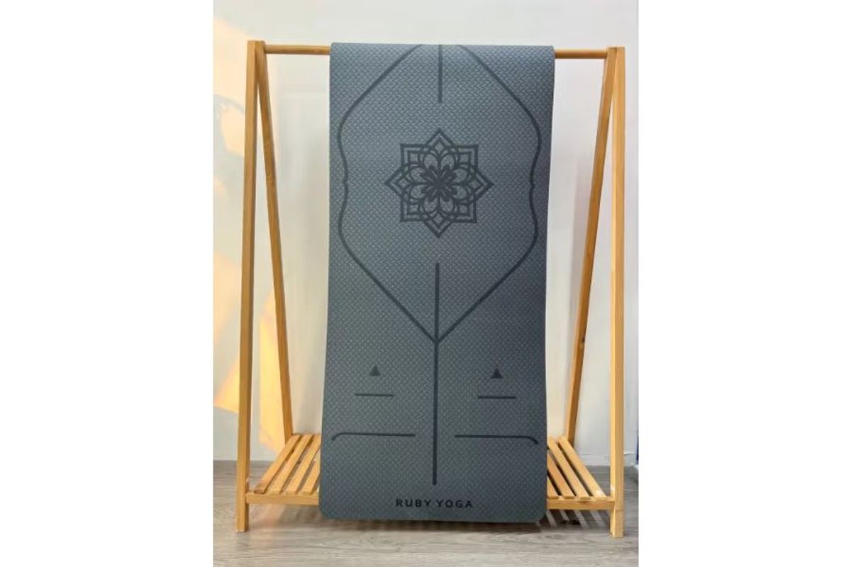 Thảm Yoga TPE Là Gì?