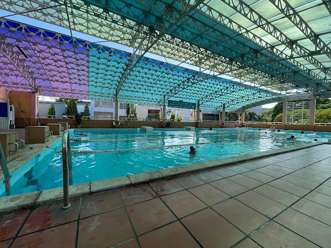 Nguyen Thuong Hien School swimming pool