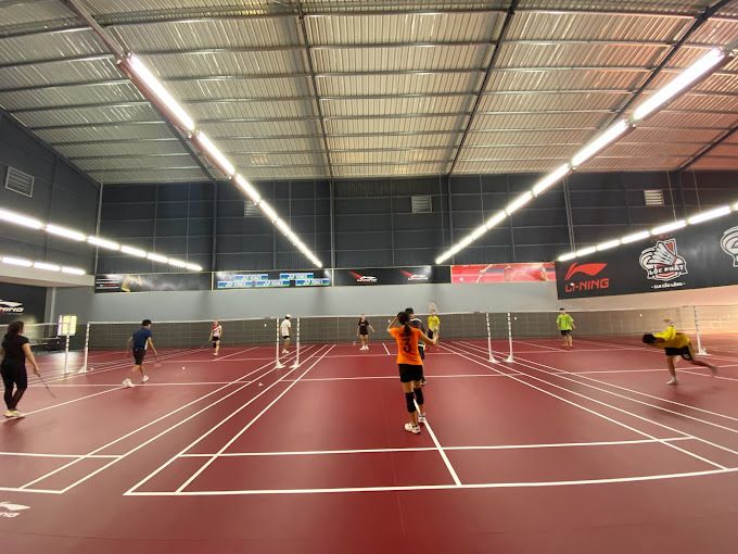 LOC PHAT BADMINTON COURT