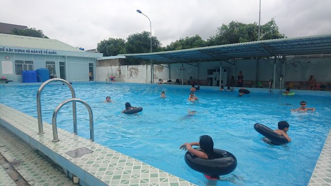 Swimming School Military Military Zone 9