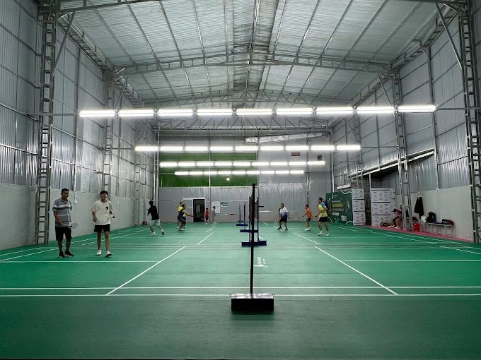 Sân cầu lông Hùng Badminton