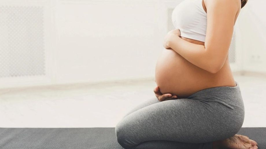 Yoga cho bà bầu 3 tháng giữa