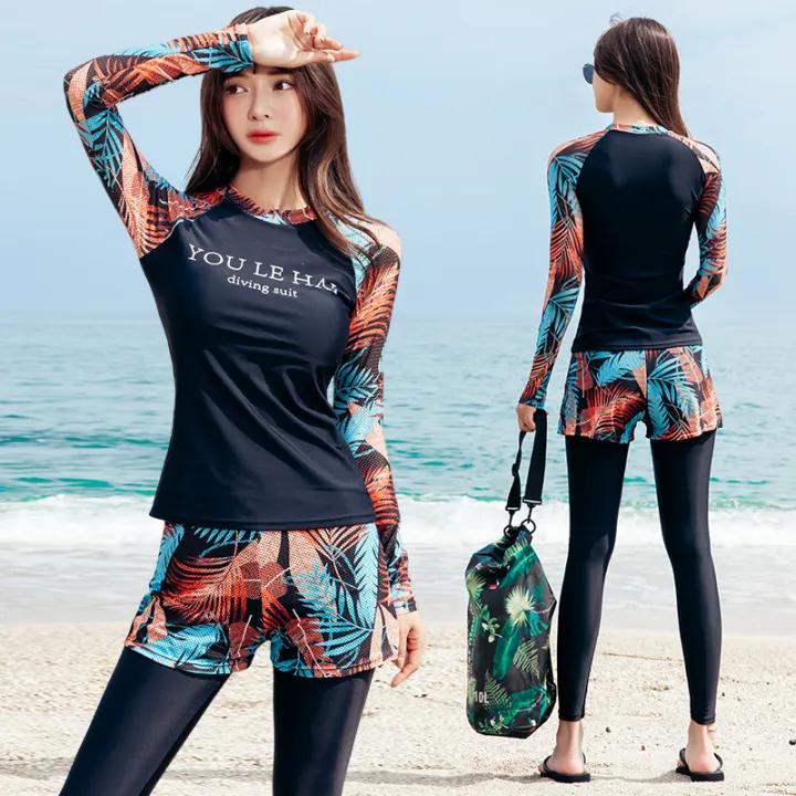 Đồ bơi kín đáo nữ chống nắng phong cách Hàn Quốc đen hoạ tiết