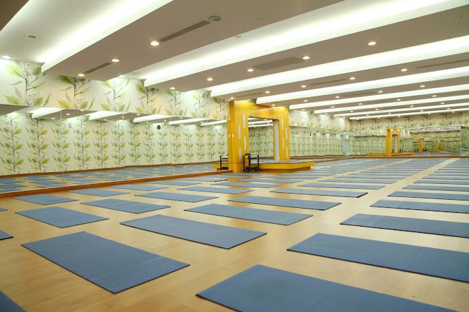 Yoga Center - Vyogaworld 3/2